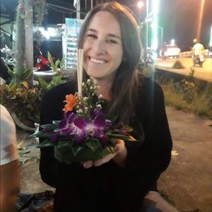 Meet your Posher, Leah